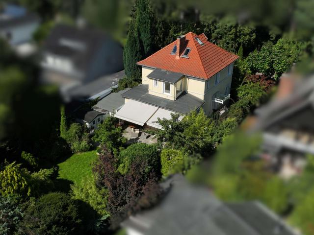 Haus zum Kaufen in Berlin 950.000,00 EUR 215 m²