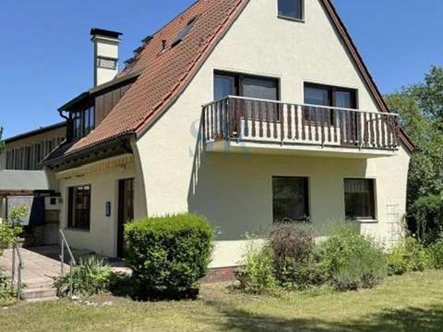 Haus zum Kaufen in Berlin 980.000,00 EUR 140 m²