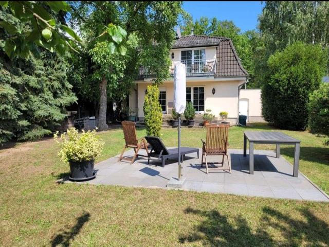 Haus zum Kaufen in Berlin 995.000,00 EUR 182 m²