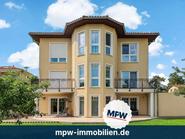 Haus zum Kaufen in Berlin 998.000,00 EUR 300 m²