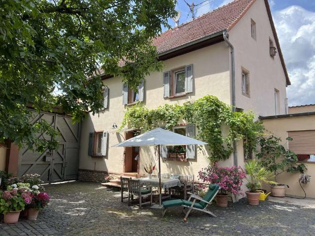 Haus zum Kaufen in Bermersheim 595.000,00 EUR 153 m²