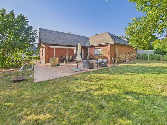 Haus zum Kaufen in Bitburg 575.000,00 EUR 260 m²