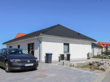 Haus zum Kaufen in Bitterfeld Wolfen 265.000,00 EUR 109.34 m²
