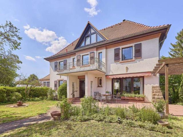 Haus zum Kaufen in Bickenbach 1.075.000,00 EUR 220 m²