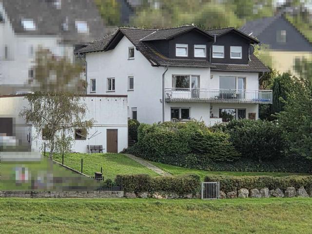 Haus zum Kaufen in Biebrich 349.000,00 EUR 268.17 m²