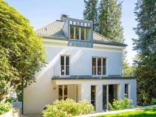 Haus zum Kaufen in Bielefeld 1.140.000,00 EUR 235 m²