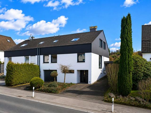 Haus zum Kaufen in Bielefeld 495.000,00 EUR 159.3 m²