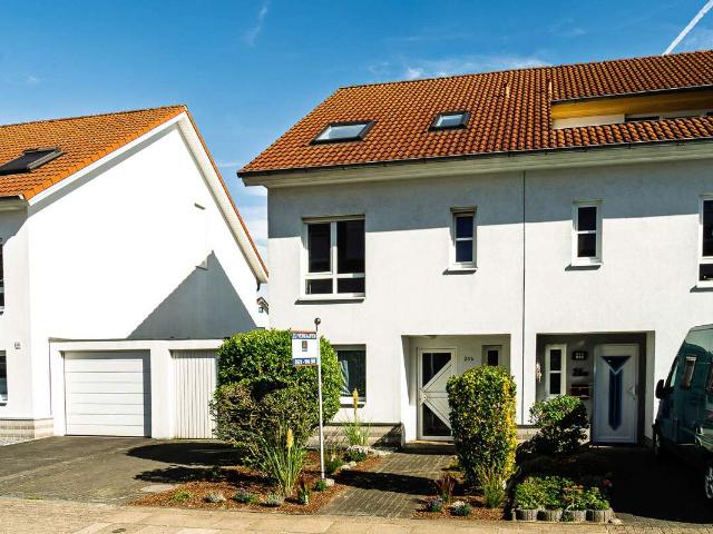 Haus zum Kaufen in Bielefeld 427.000,00 EUR 144.59 m²