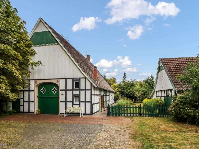 Haus zum Kaufen in Bielefeld 846.000,00 EUR 196.63 m²