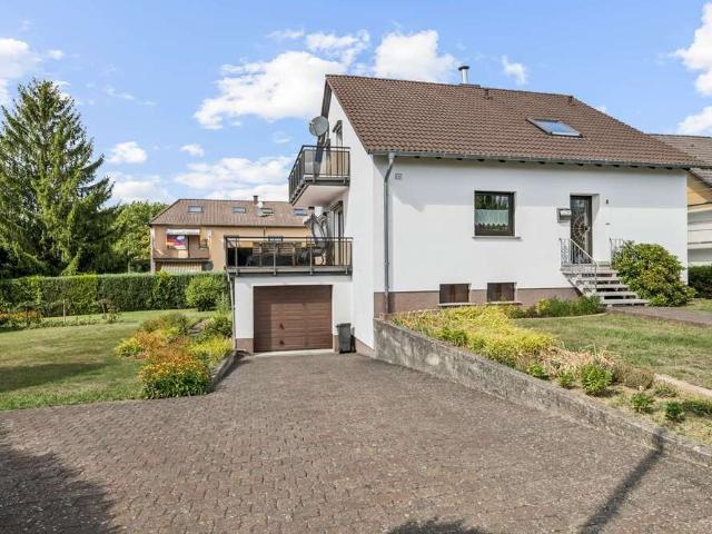 Haus zum Kaufen in Birkenfeld 339.000,00 EUR 213 m²