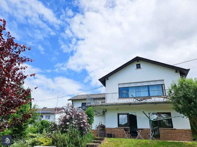 Haus zum Kaufen in Birlenbach 449.000,00 EUR 95.24 m²