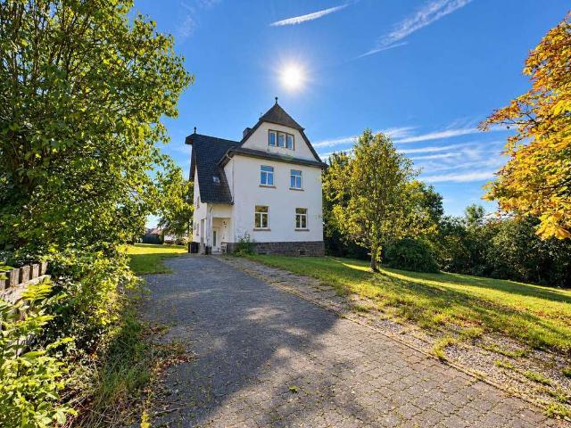 Haus zum Kaufen in Birstein Kirchbracht 300.000,00 EUR 197 m²