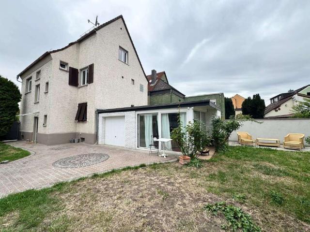 Haus zum Kaufen in Bischofsheim 649.000,00 EUR 166 m²