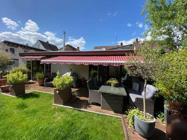 Haus zum Kaufen in Bischofsheim 725.000,00 EUR 255 m²