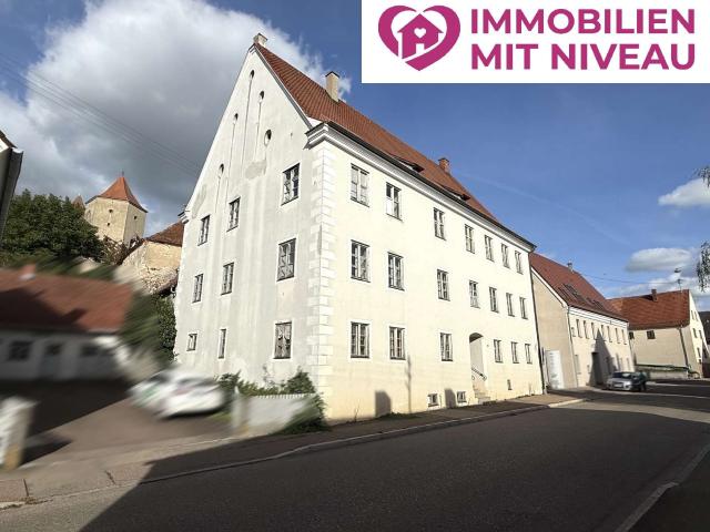 Haus zum Kaufen in Bissingen 539.000,00 EUR 408 m²
