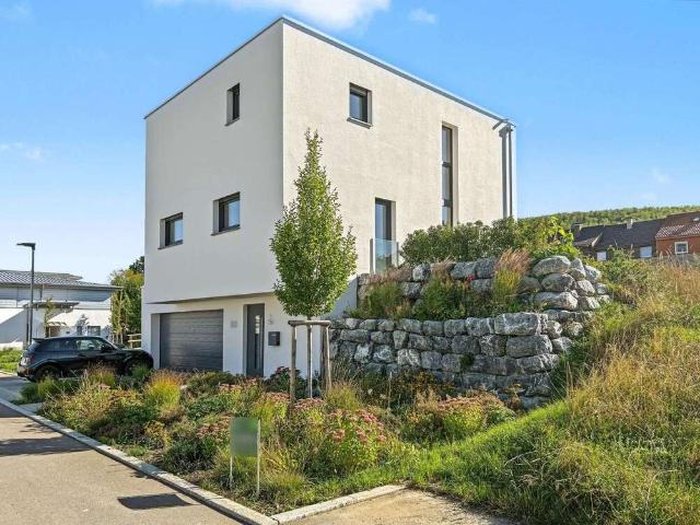 Haus zum Kaufen in Blumberg 579.000,00 EUR 122.92 m²