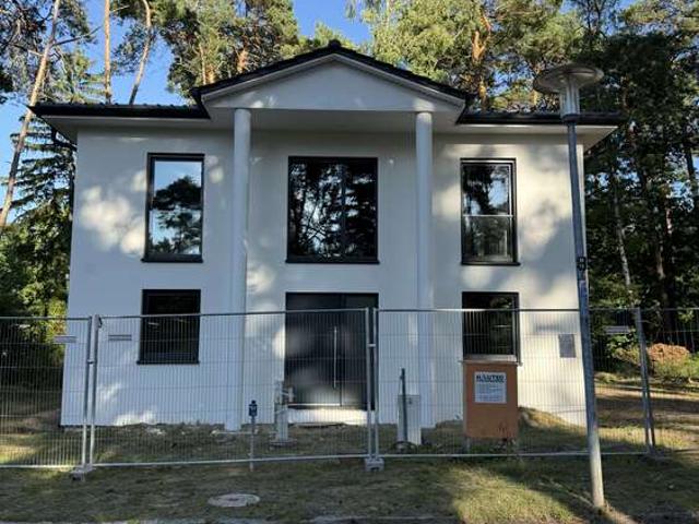Haus zum Kaufen in Blankenfelde Mahlow 1.200.000,00 EUR 198 m²