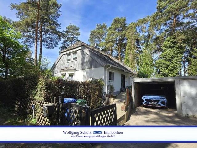 Haus zum Kaufen in Blankenfelde 550.000,00 EUR 163.67 m²