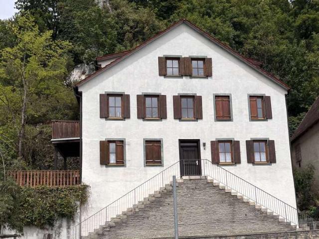 Haus zum Kaufen in Blaubeuren 449.000,00 EUR 182 m²