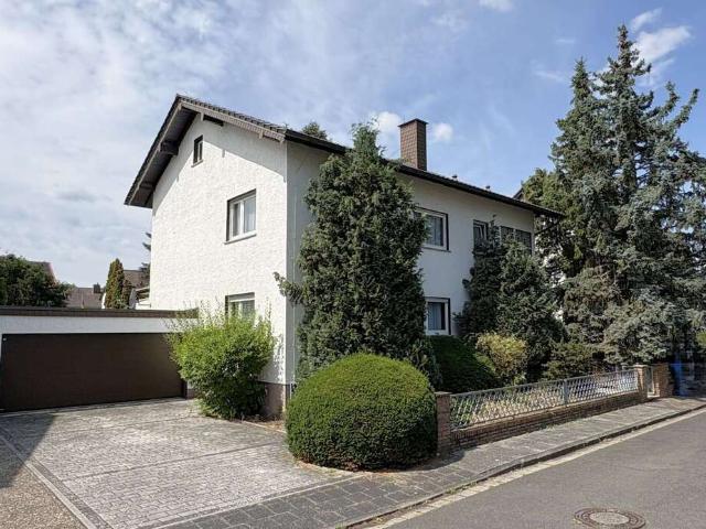 Haus zum Kaufen in Bruchköbel 679.000,00 EUR 226 m²