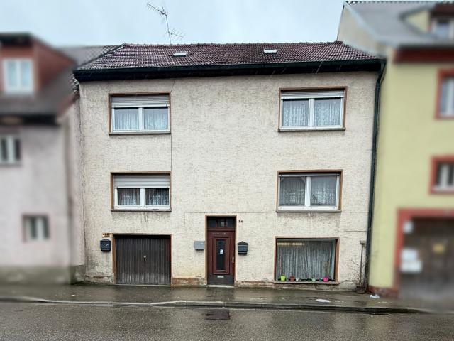 Haus zum Kaufen in Bruchsal 379.000,00 EUR 202 m²