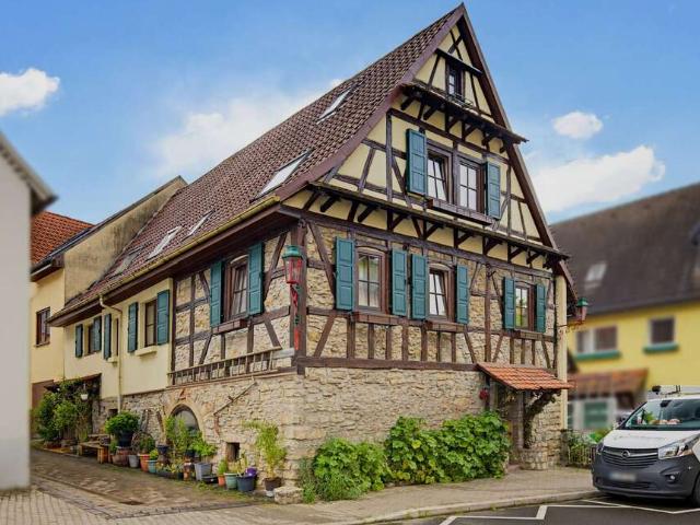 Haus zum Kaufen in Bruchsal Heidelsheim 335.000,00 EUR 226 m²