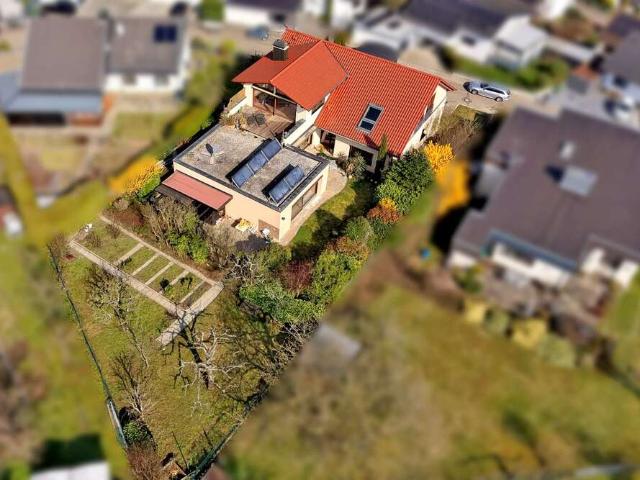 Haus zum Kaufen in Bruchsal Helmsheim 735.000,00 EUR 334 m²