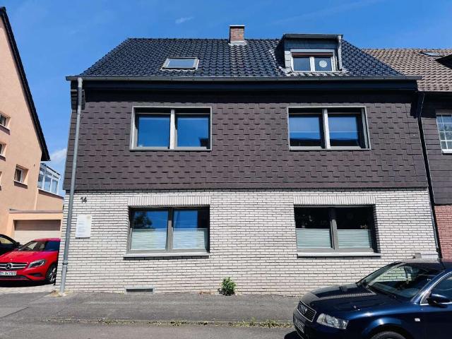 Haus zum Kaufen in Brühl 599.000,00 EUR 258 m²