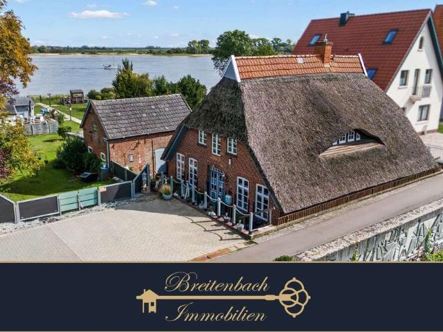 Haus zum Kaufen in Brake Unterweser 575.000,00 EUR 174.88 m²
