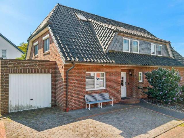 Haus zum Kaufen in Brake Unterweser 290.000,00 EUR 120 m²