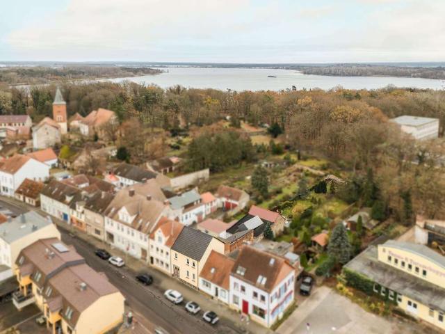 Haus zum Kaufen in Brandenburg an der Havel 325.000,00 EUR 153 m²