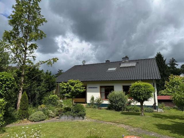 Haus zum Kaufen in Braunfels 398.000,00 EUR 220 m²