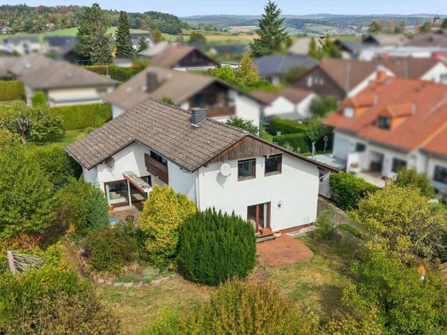 Haus zum Kaufen in Braunfels 339.000,00 EUR 141 m²