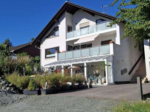 Haus zum Kaufen in Braunfels 749.000,00 EUR 340 m²