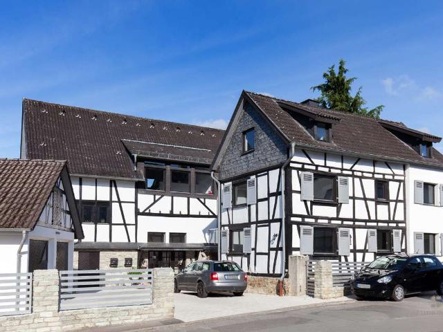 Haus zum Kaufen in Brechen Werschau 599.000,00 EUR 429 m²