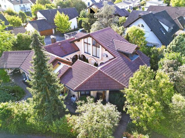 Haus zum Kaufen in Breisach am Rhein 984.000,00 EUR 251 m²