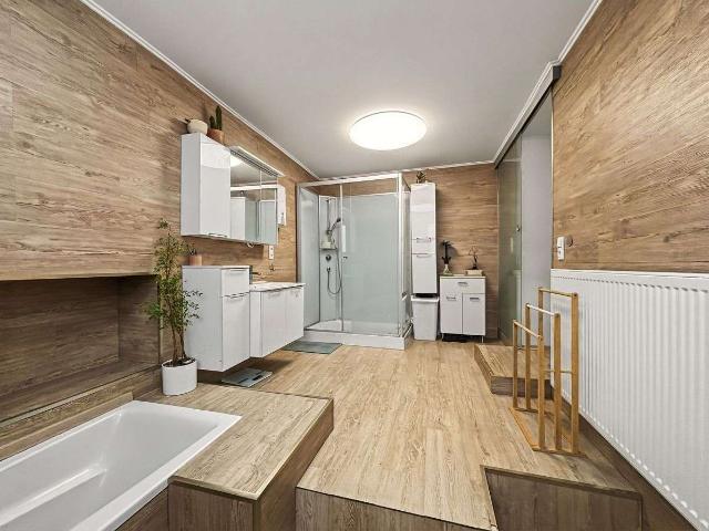 Haus zum Kaufen in Breitscheid 299.000,00 EUR 180 m²