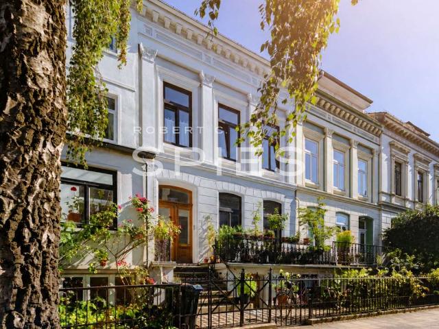 Haus zum Kaufen in Bremen 1.075.000,00 EUR 226 m²