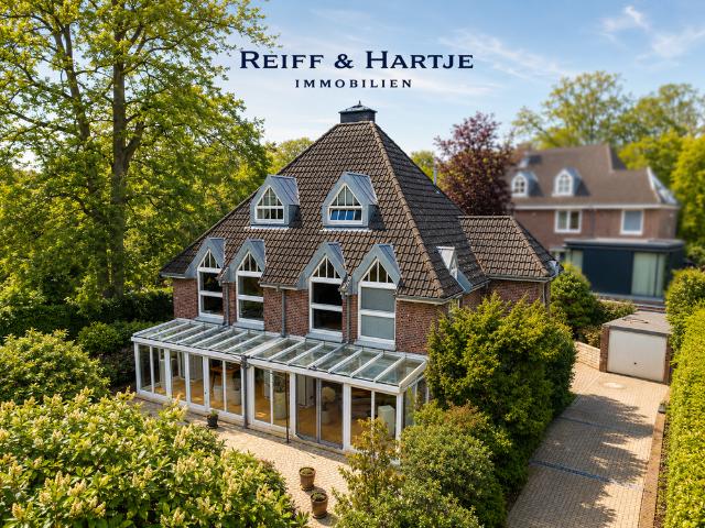 Haus zum Kaufen in Bremen 1.490.000,00 EUR 242 m²