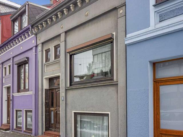 Haus zum Kaufen in Bremen 299.000,00 EUR 125.02 m²
