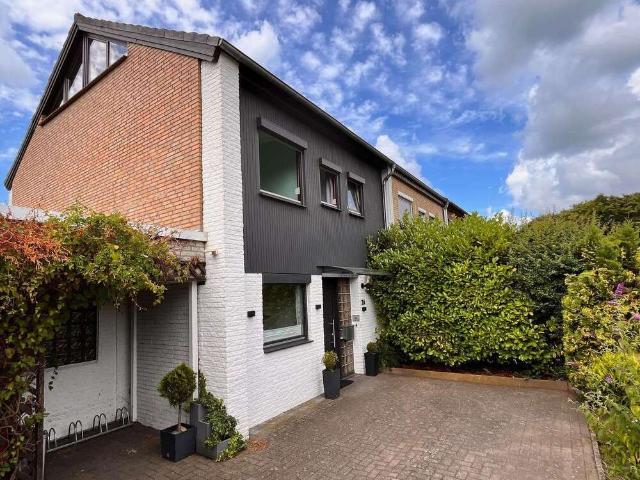 Haus zum Kaufen in Bremen 315.000,00 EUR 135 m²