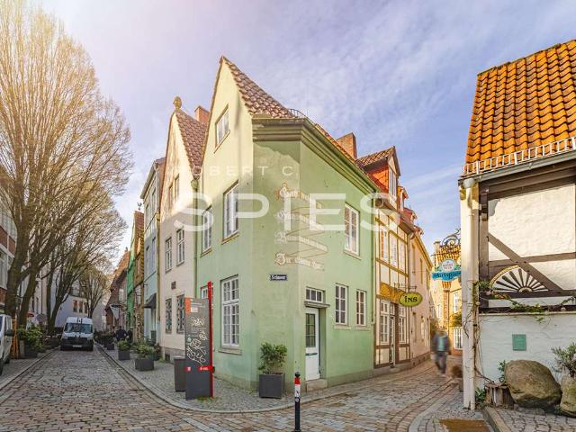 Haus zum Kaufen in Bremen 540.000,00 EUR 154.75 m²