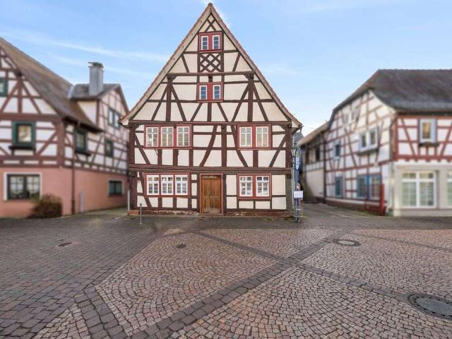 Haus zum Kaufen in Breuberg 269.000,00 EUR 145 m²