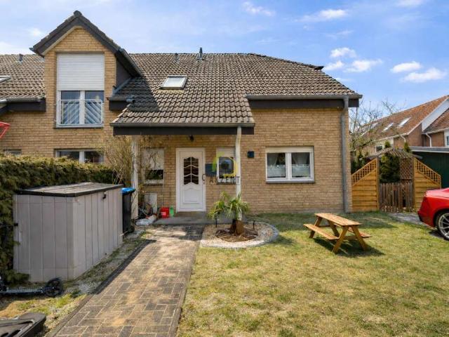 Haus zum Kaufen in Brieselang 395.000,00 EUR 104.23 m²