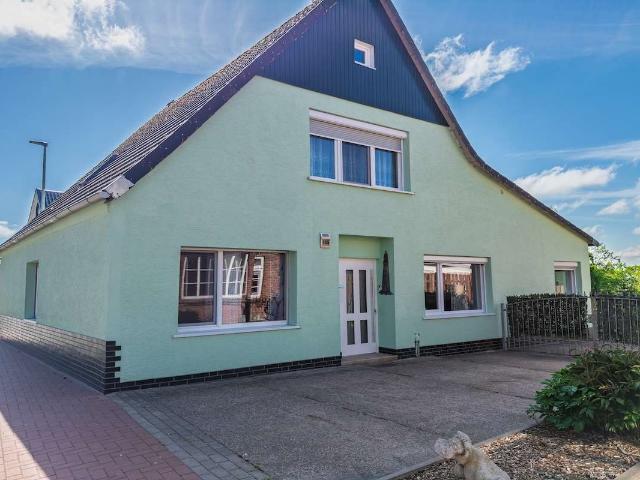 Haus zum Kaufen in Butjadingen 325.000,00 EUR 159 m²