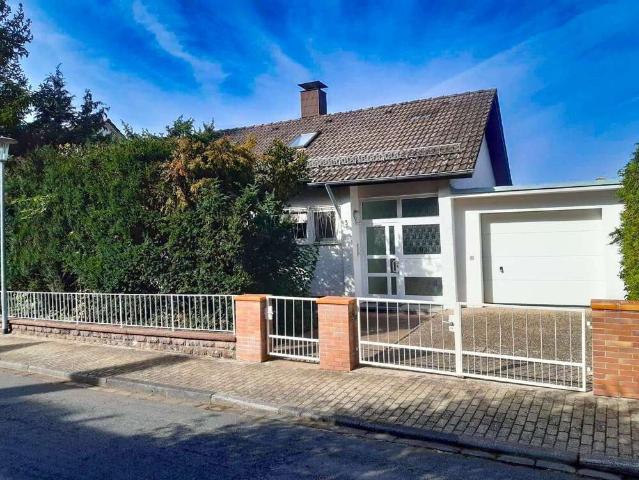 Haus zum Kaufen in Buchen 265.000,00 EUR 111 m²