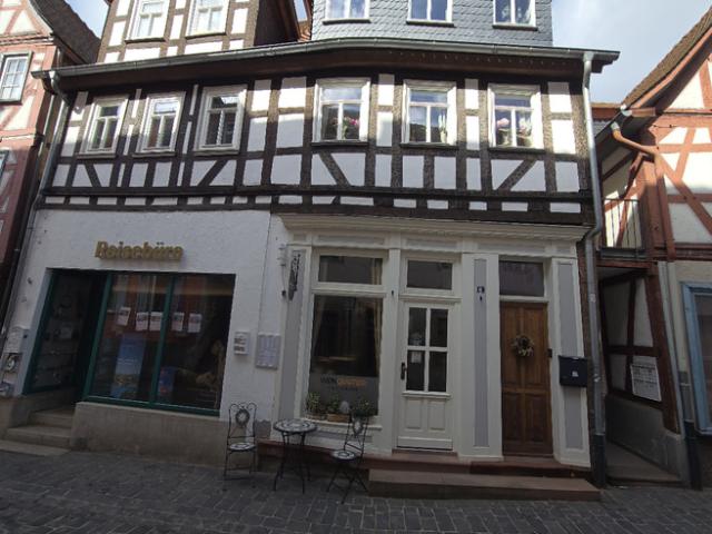 Haus zum Kaufen in Büdingen 469.000,00 EUR 300 m²