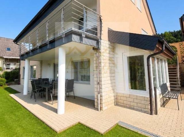 Haus zum Kaufen in Büdingen 740.000,00 EUR 258.92 m²