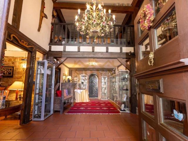 Haus zum Kaufen in Büdingen 860.000,00 EUR 356 m²