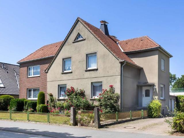 Haus zum Kaufen in Bünde 250.000,00 EUR 214 m²